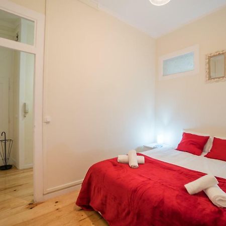 Mouraria 2 Bedroom Apartment Lisbon Bagian luar foto
