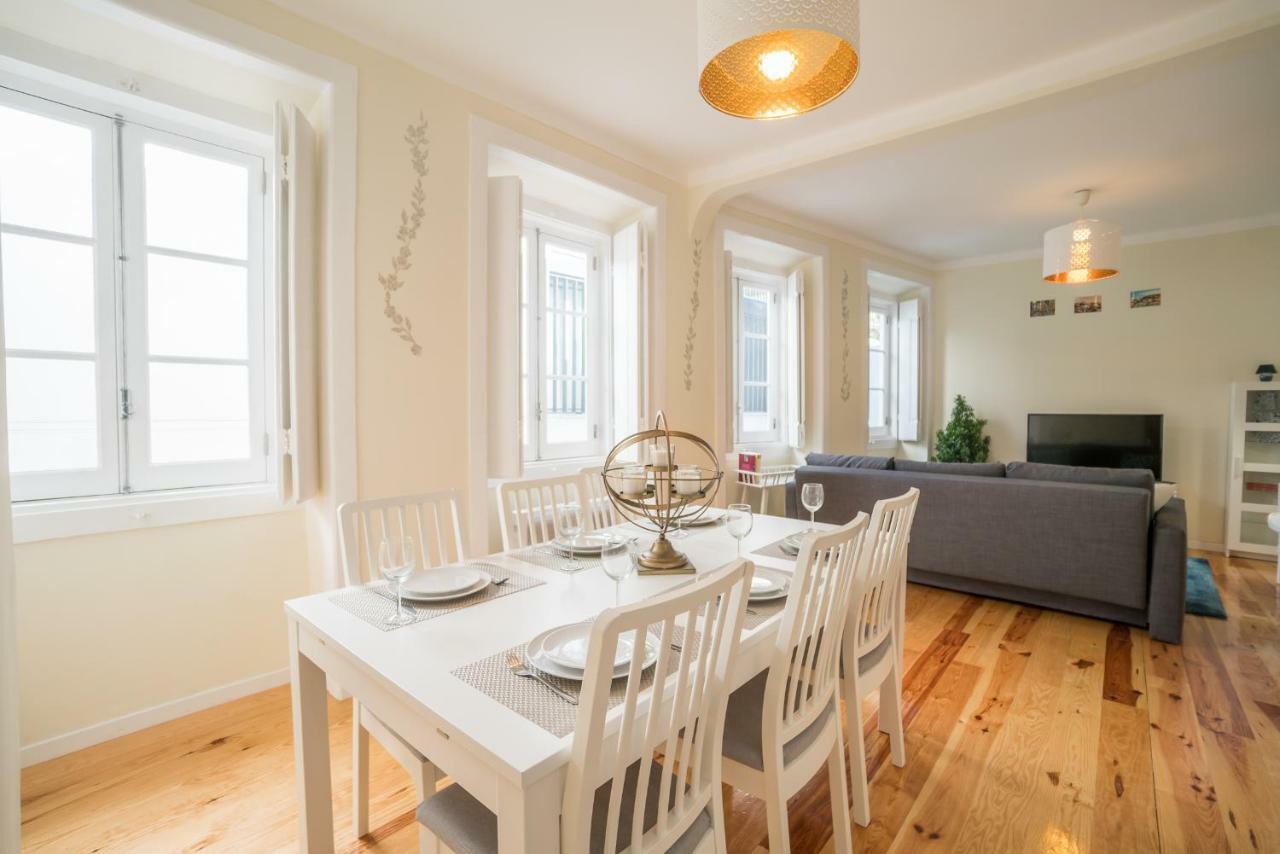 Mouraria 2 Bedroom Apartment Lisbon Bagian luar foto