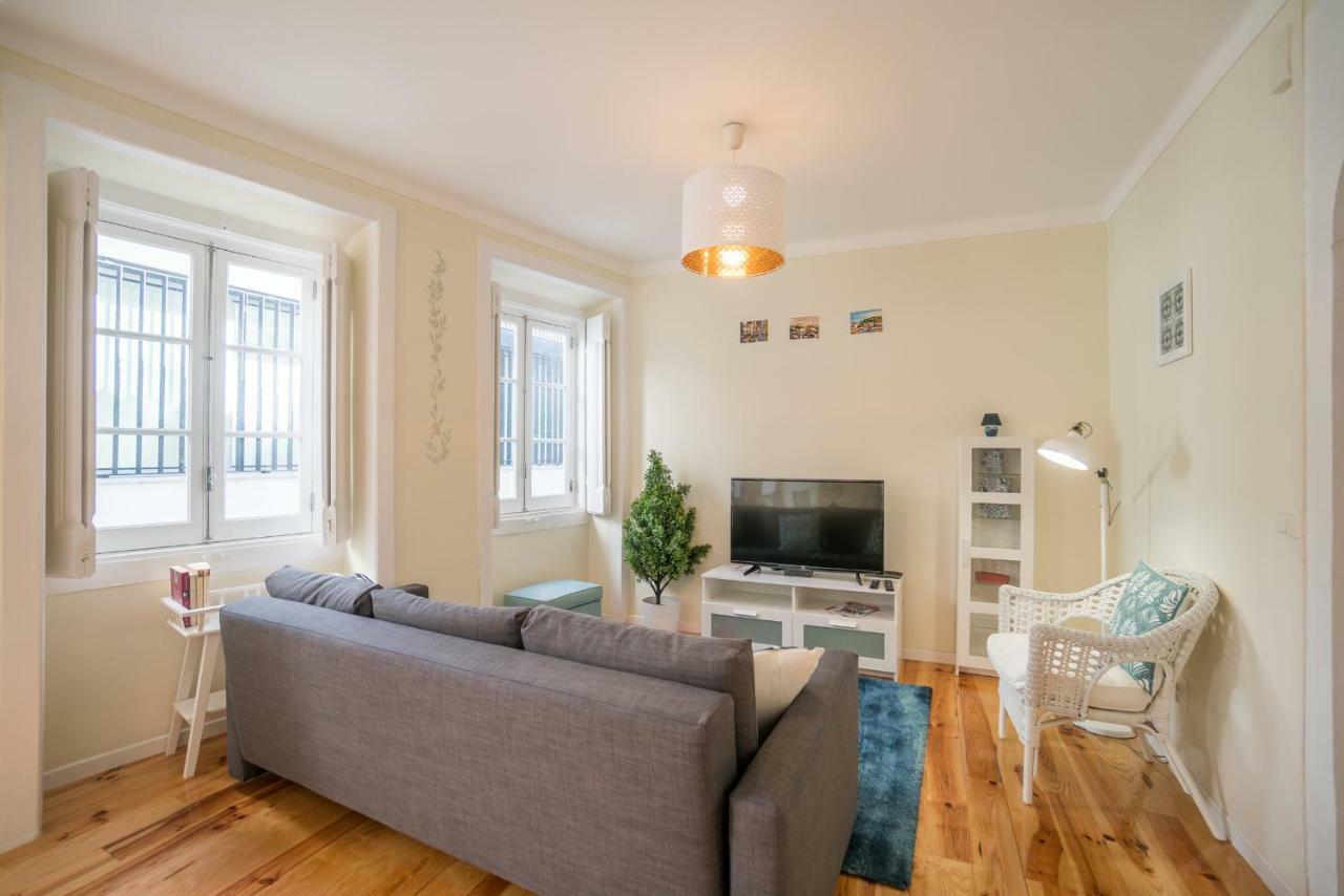 Mouraria 2 Bedroom Apartment Lisbon Bagian luar foto