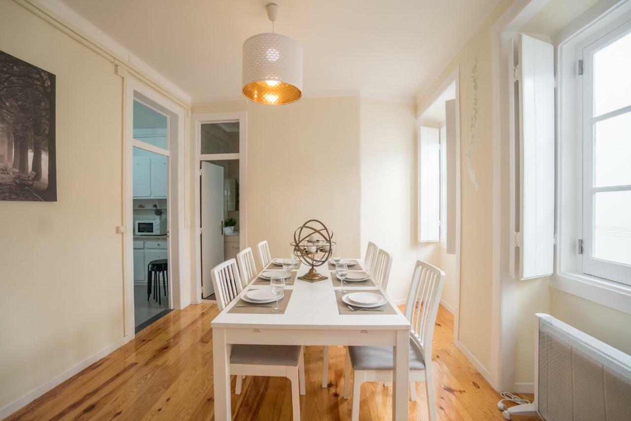 Mouraria 2 Bedroom Apartment Lisbon Bagian luar foto